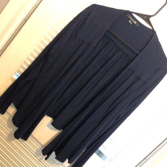 Cardigans - Picture 4 of 7